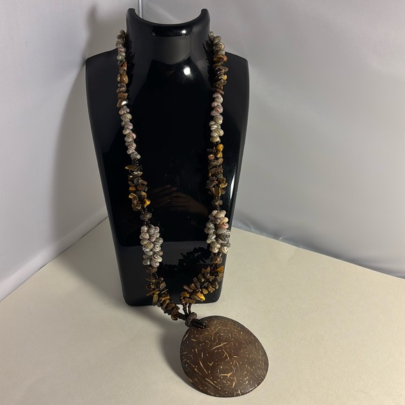 Earthly tones gorgeous necklace 12 inches long - Picture 1 of 5